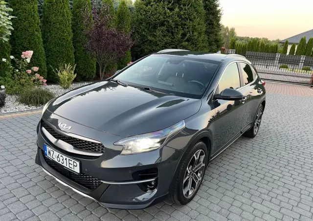 KIA XCeed 1.5 T-GDI L Business Line DCT