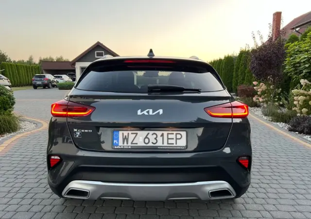 KIA XCeed 1.5 T-GDI L Business Line DCT