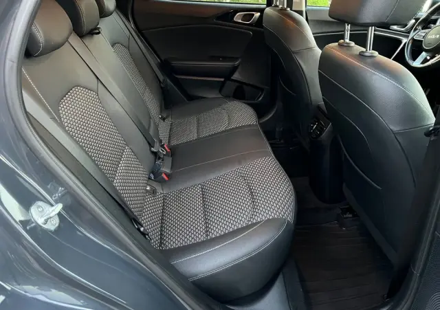 KIA XCeed 1.5 T-GDI L Business Line DCT