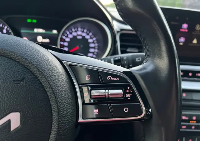 KIA XCeed 1.5 T-GDI L Business Line DCT