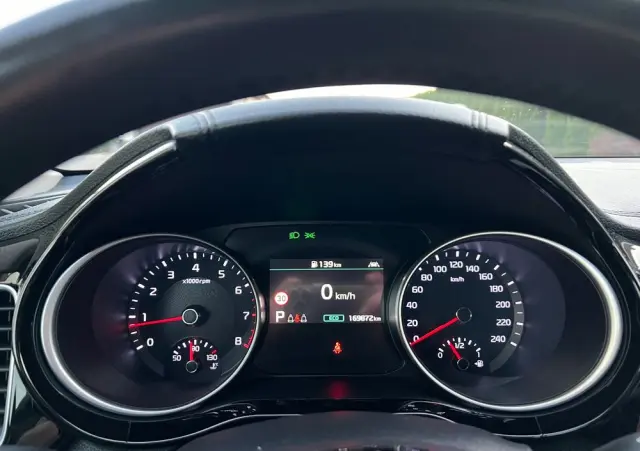 KIA XCeed 1.5 T-GDI L Business Line DCT