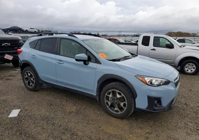 SUBARU Crosstrek 