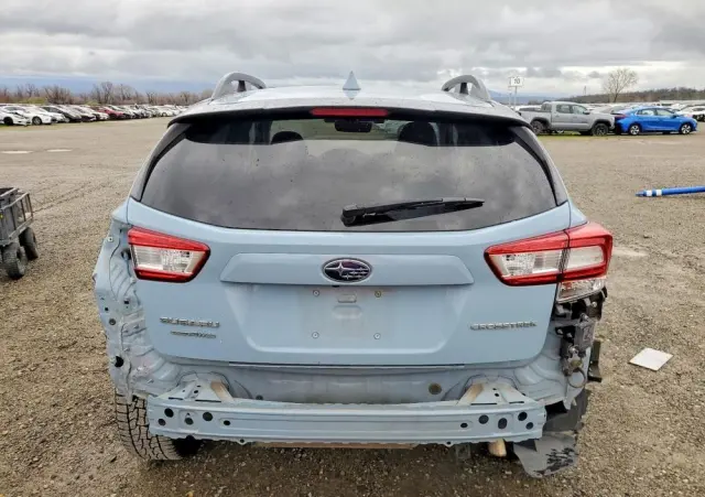 SUBARU Crosstrek 