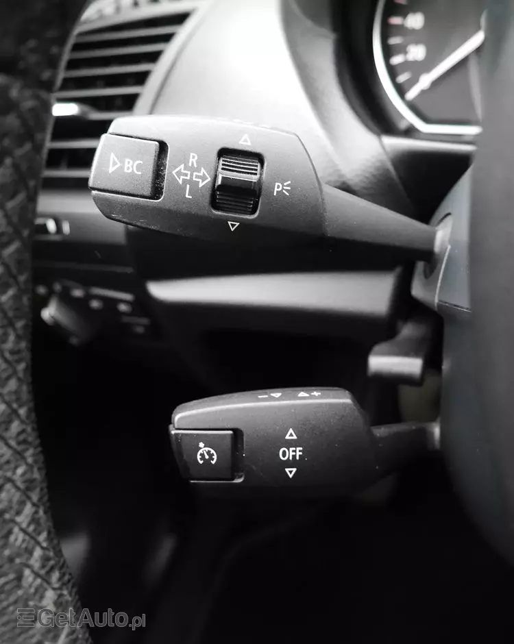 BMW Seria 1 118d DPF Edition Sport