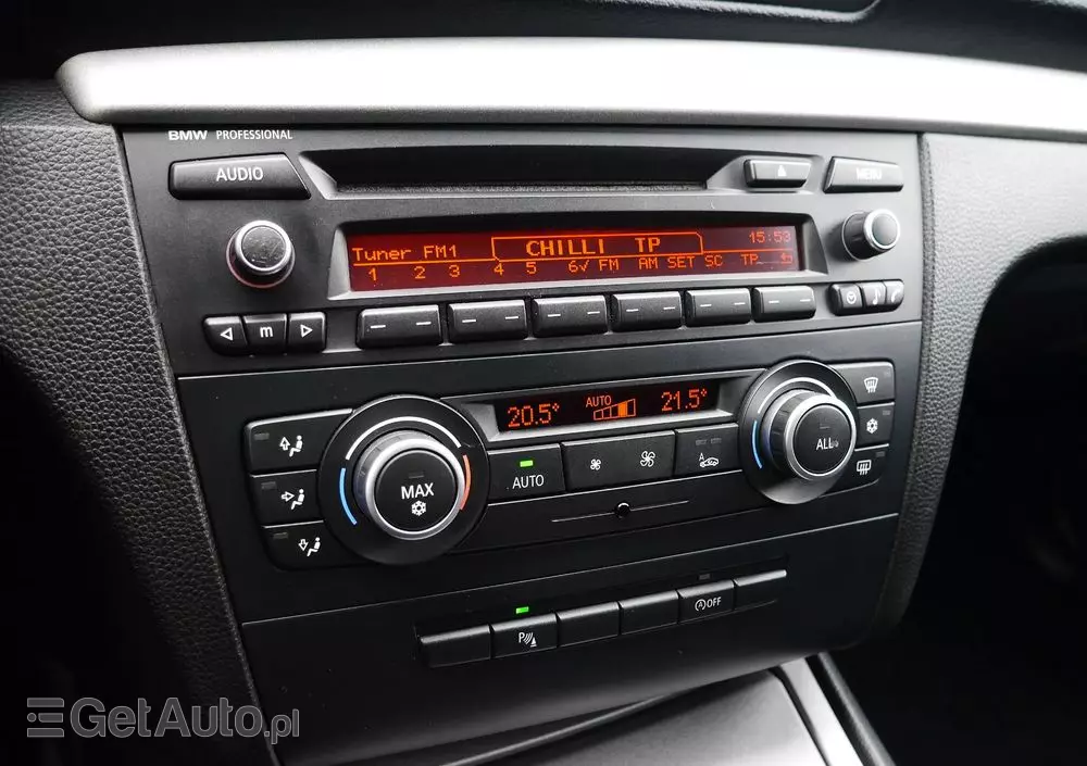 BMW Seria 1 118d DPF Edition Sport