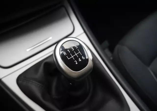 BMW Seria 1 118d DPF Edition Sport