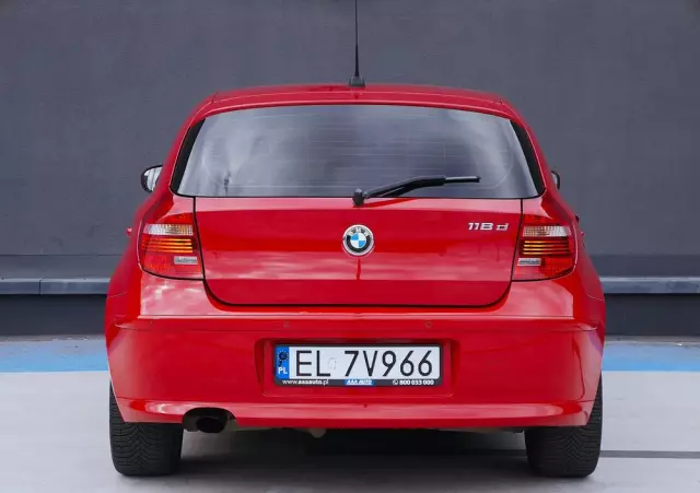 BMW Seria 1 118d DPF Edition Sport