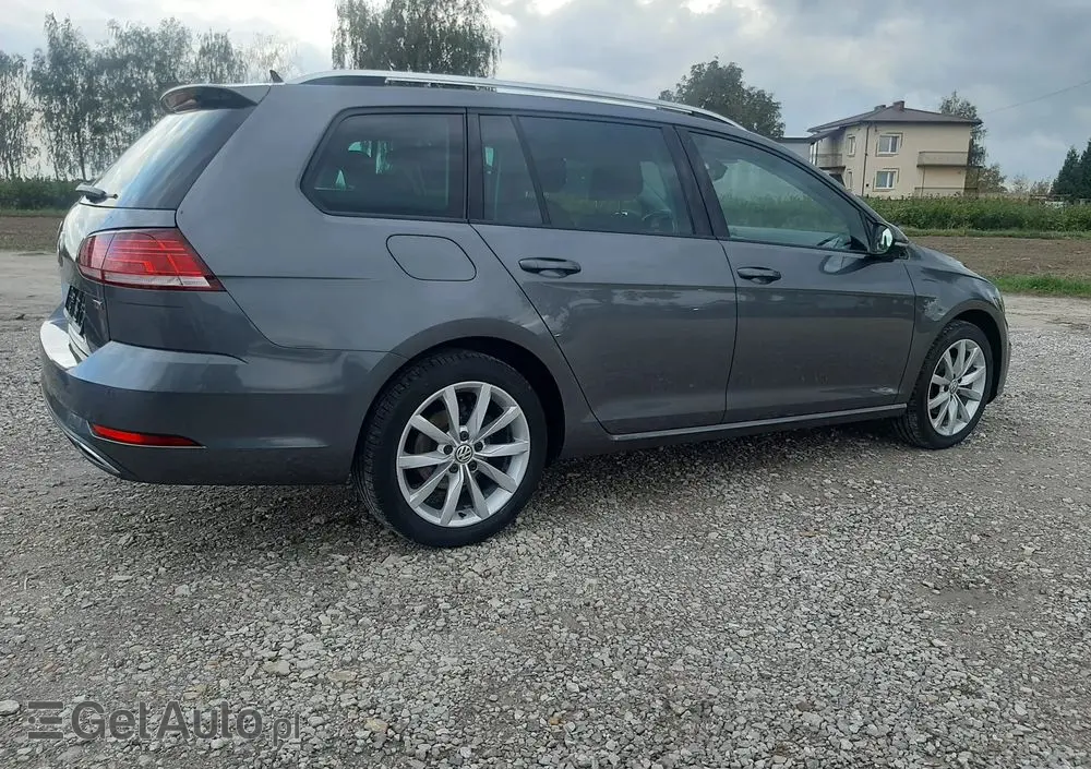 VOLKSWAGEN Golf VII 1.6 TDI BMT Highline