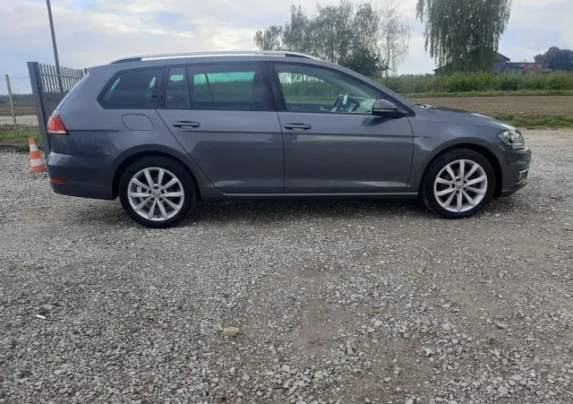 VOLKSWAGEN Golf VII 1.6 TDI BMT Highline