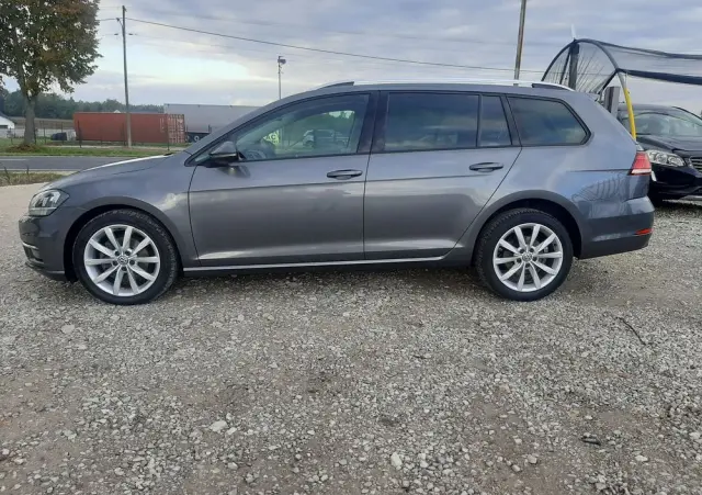 VOLKSWAGEN Golf VII 1.6 TDI BMT Highline