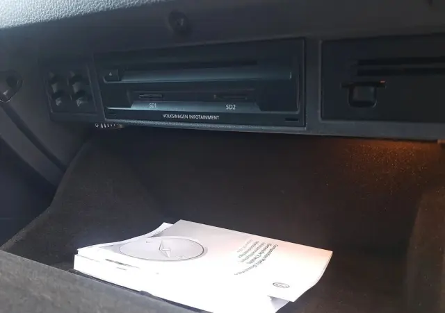 VOLKSWAGEN Golf VII 1.6 TDI BMT Highline