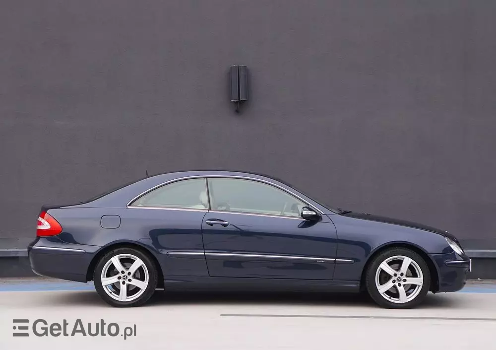 MERCEDES-BENZ CLK 