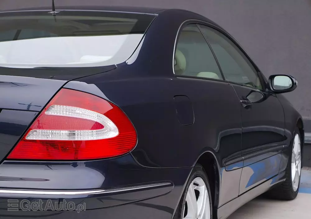 MERCEDES-BENZ CLK 