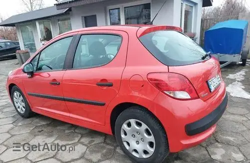 PEUGEOT 207 