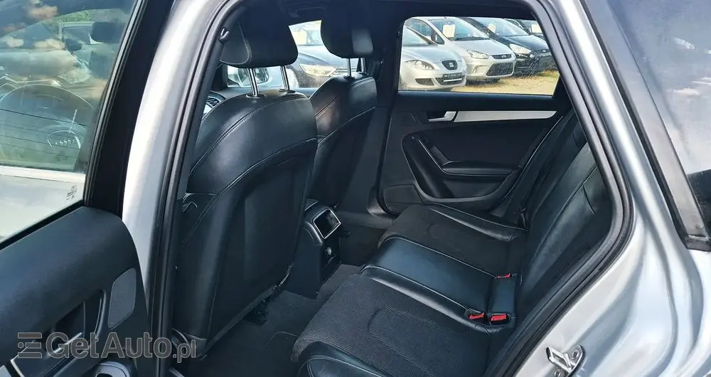 AUDI A4 Ver-1-8-tfsi-s-line-sportpaket-plus-