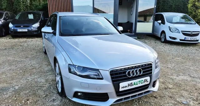 AUDI A4 Ver-1-8-tfsi-s-line-sportpaket-plus-