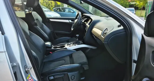 AUDI A4 Ver-1-8-tfsi-s-line-sportpaket-plus-