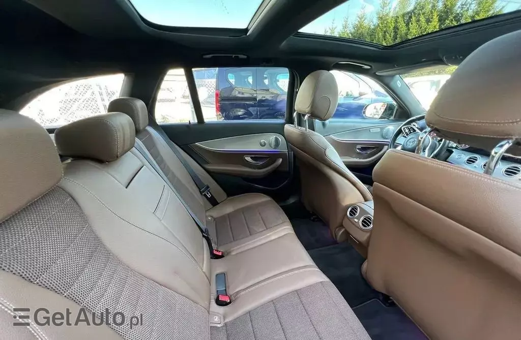 MERCEDES-BENZ Klasa E 