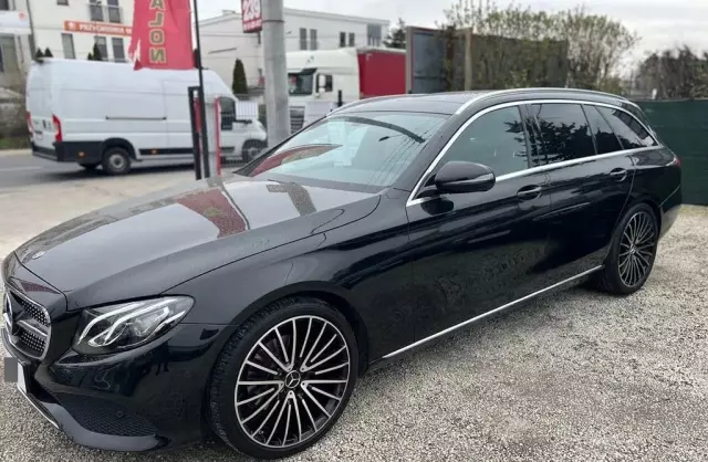 MERCEDES-BENZ Klasa E 