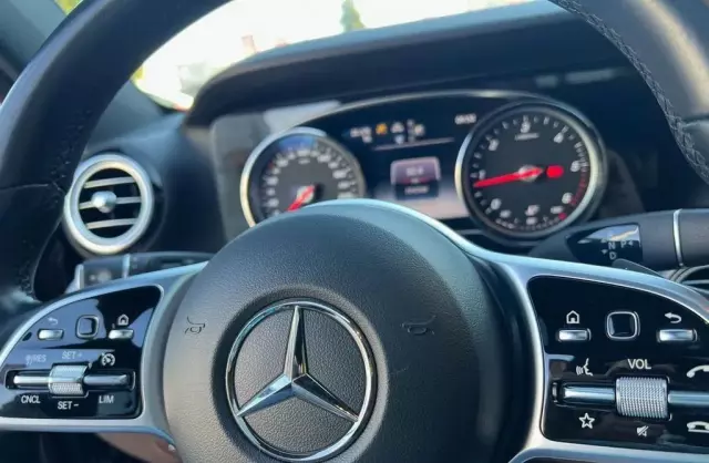 MERCEDES-BENZ Klasa E 