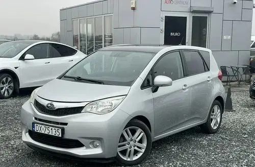 SUBARU Trezia 