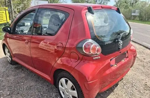 TOYOTA Aygo 