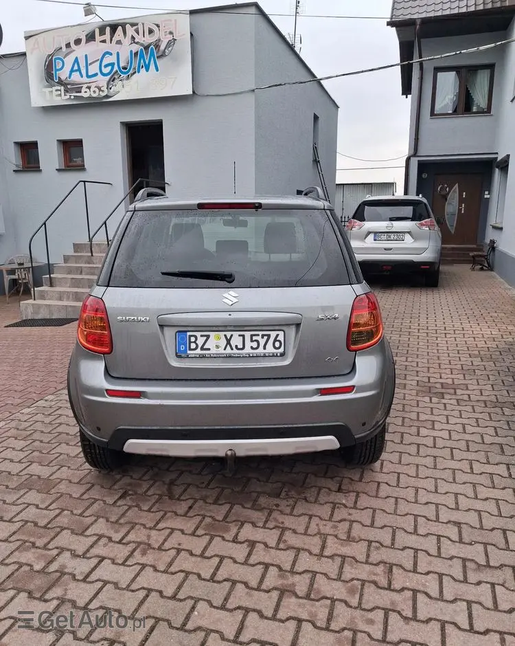SUZUKI SX4 