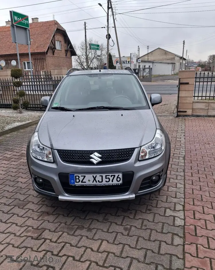 SUZUKI SX4 