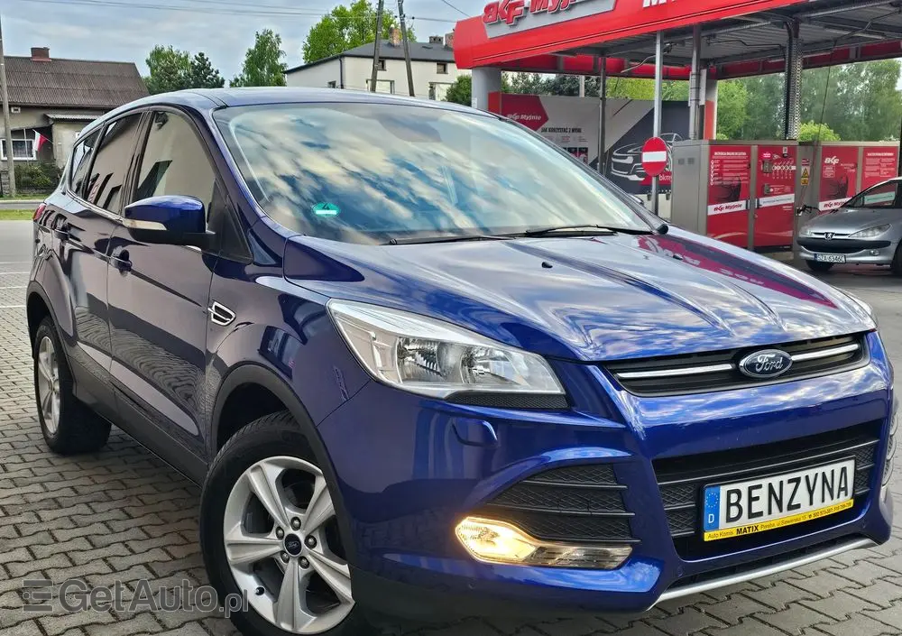 FORD Kuga 1.5 EcoBoost 2x4 SYNC