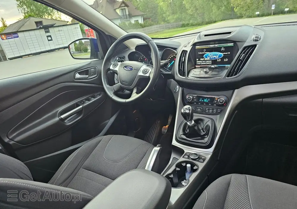 FORD Kuga 1.5 EcoBoost 2x4 SYNC