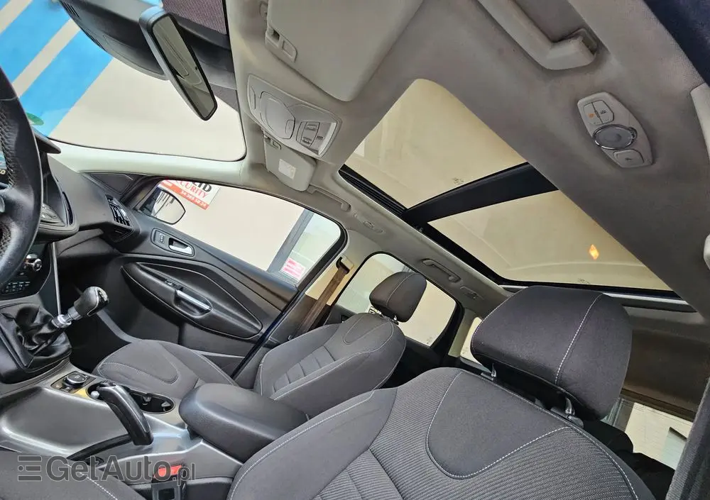 FORD Kuga 1.5 EcoBoost 2x4 SYNC