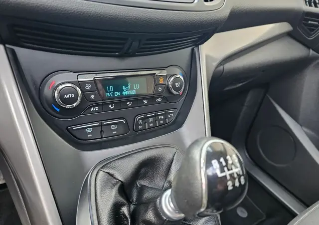 FORD Kuga 1.5 EcoBoost 2x4 SYNC