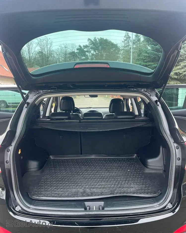 HYUNDAI Ix35 2.0 4WD Premium