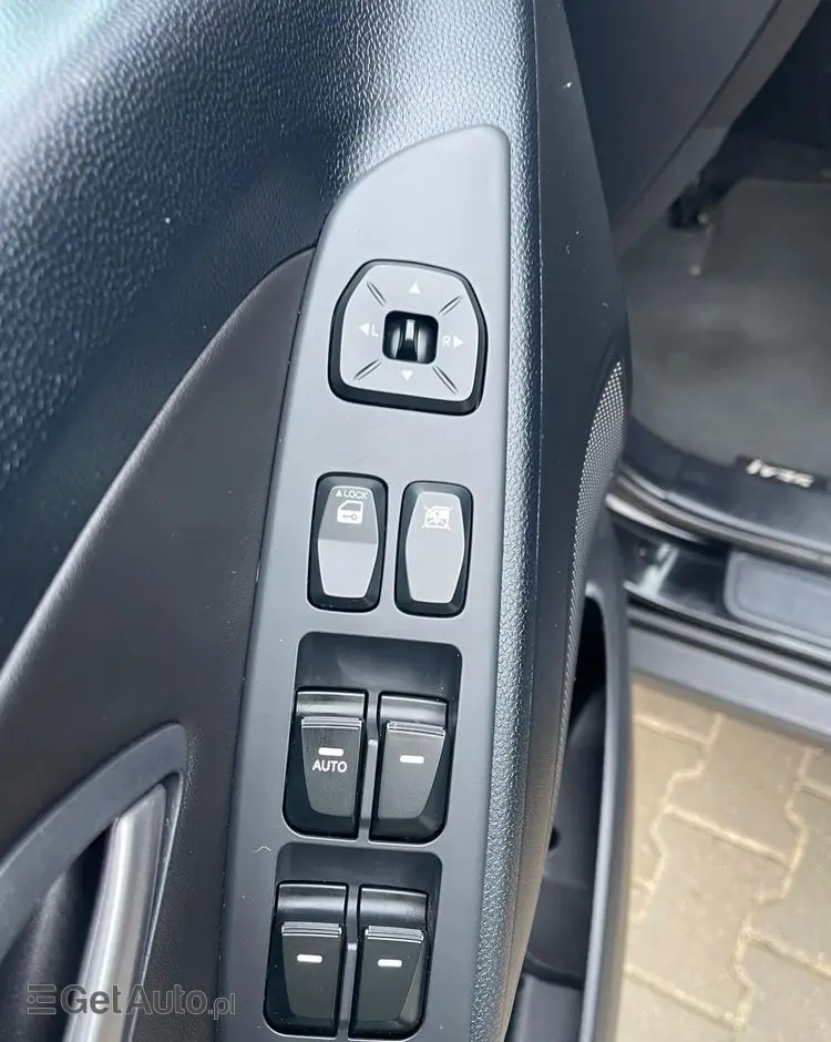 HYUNDAI Ix35 2.0 4WD Premium