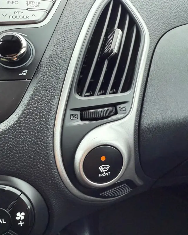 HYUNDAI Ix35 2.0 4WD Premium