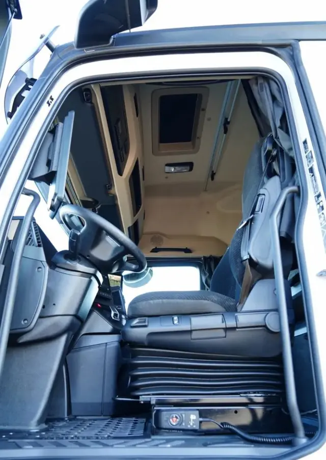 MERCEDES-BENZ ACTROS L 1851 / GIGA SPACE / RETARDER / 2022 R 