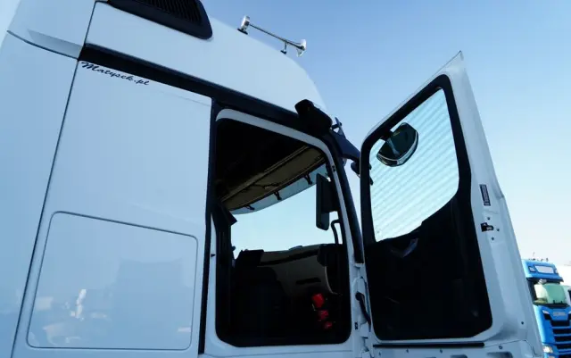 MERCEDES-BENZ ACTROS L 1851 / GIGA SPACE / RETARDER / 2022 R 