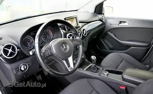 MERCEDES-BENZ Klasa B 