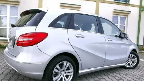 MERCEDES-BENZ Klasa B 