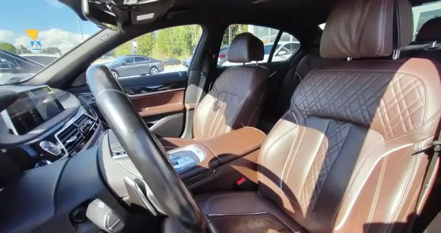 BMW Seria 7 730d xDrive