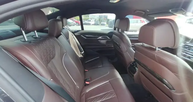 BMW Seria 7 730d xDrive