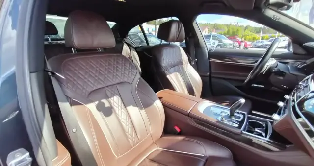 BMW Seria 7 730d xDrive