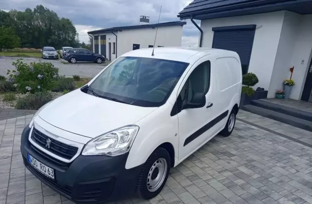 PEUGEOT Partner 