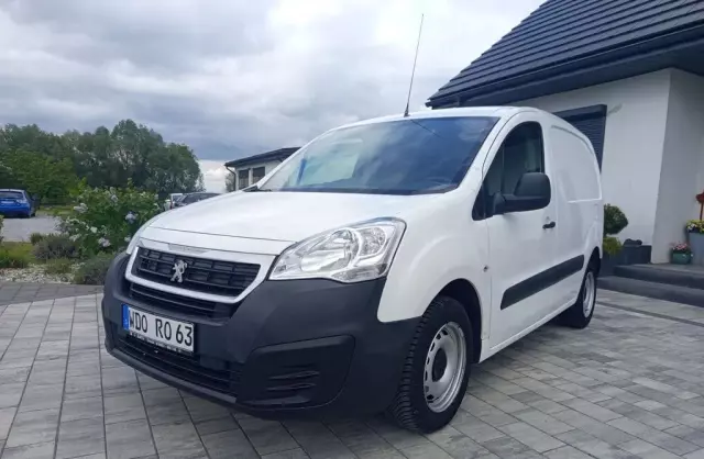 PEUGEOT Partner 
