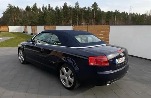 AUDI Cabriolet 