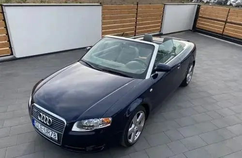 AUDI Cabriolet 