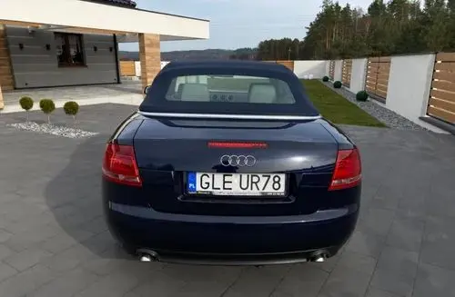 AUDI Cabriolet 