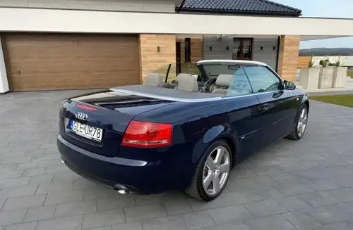 AUDI Cabriolet 