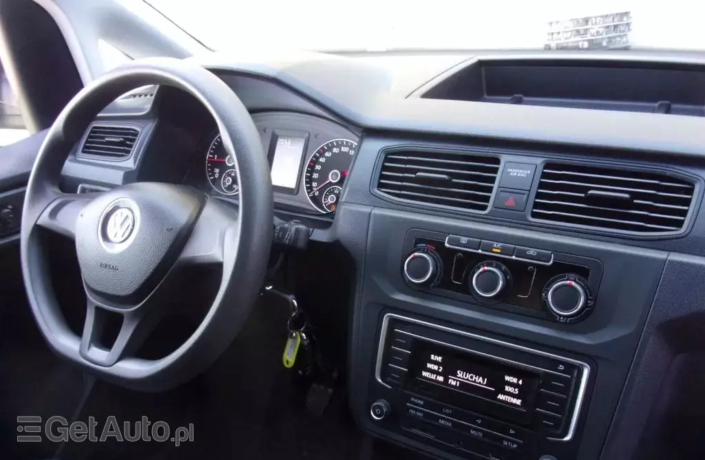 VOLKSWAGEN Caddy 