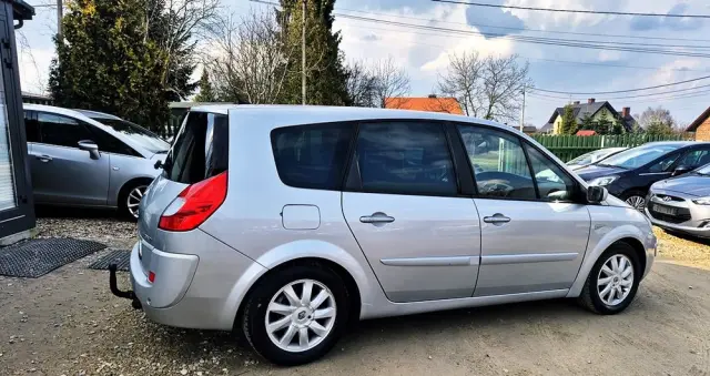 RENAULT Grand Scenic 2.0 16V Privilege